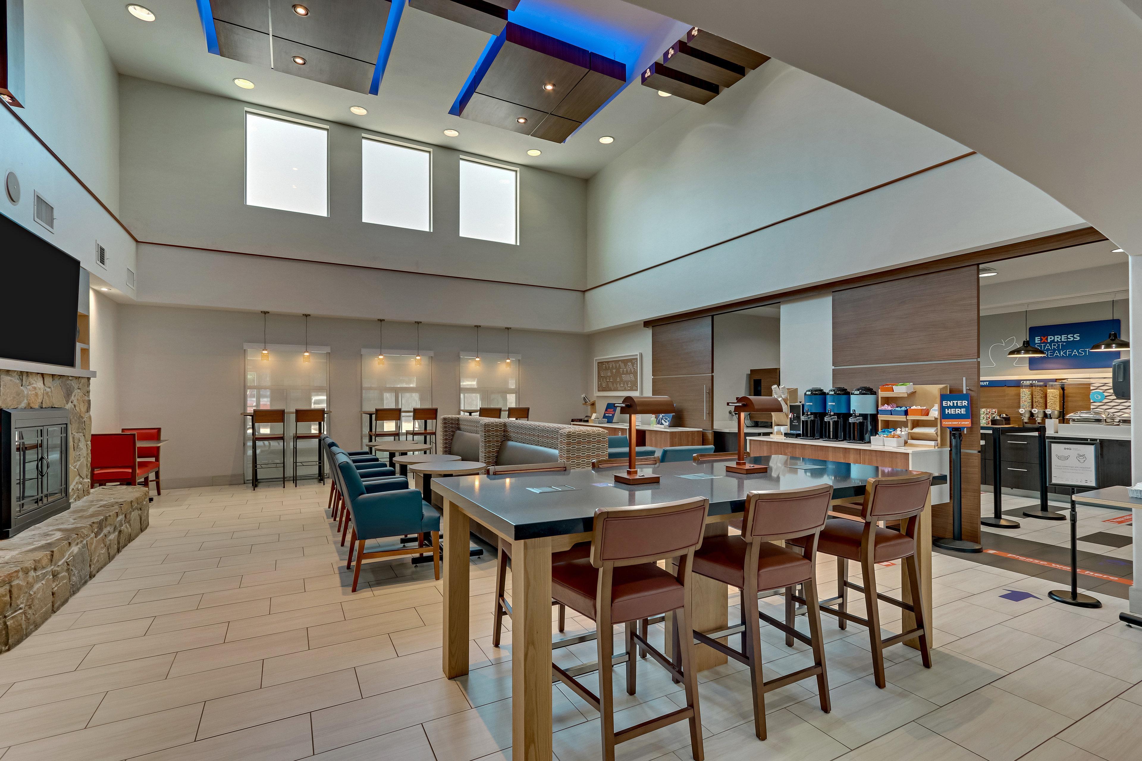 Holiday Inn Express Hotel And Suites Weatherford By Ihg Exteriör bild